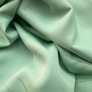 Alfaiataria Crepe Barbie Verde Pastel