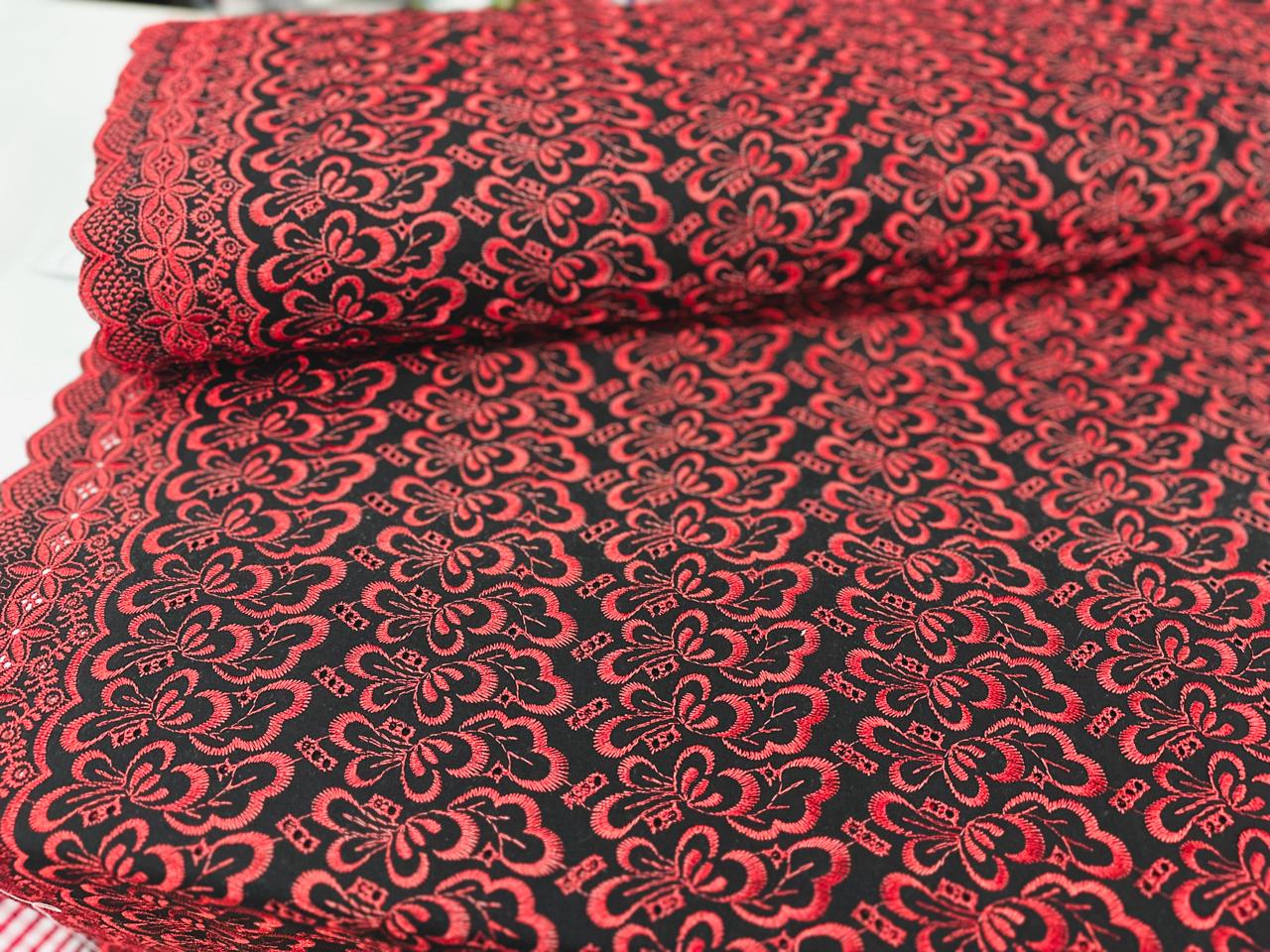 Laise Africana Preto e Vermelho
