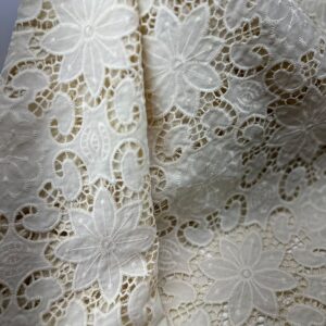 Laise Richelieu Creme
