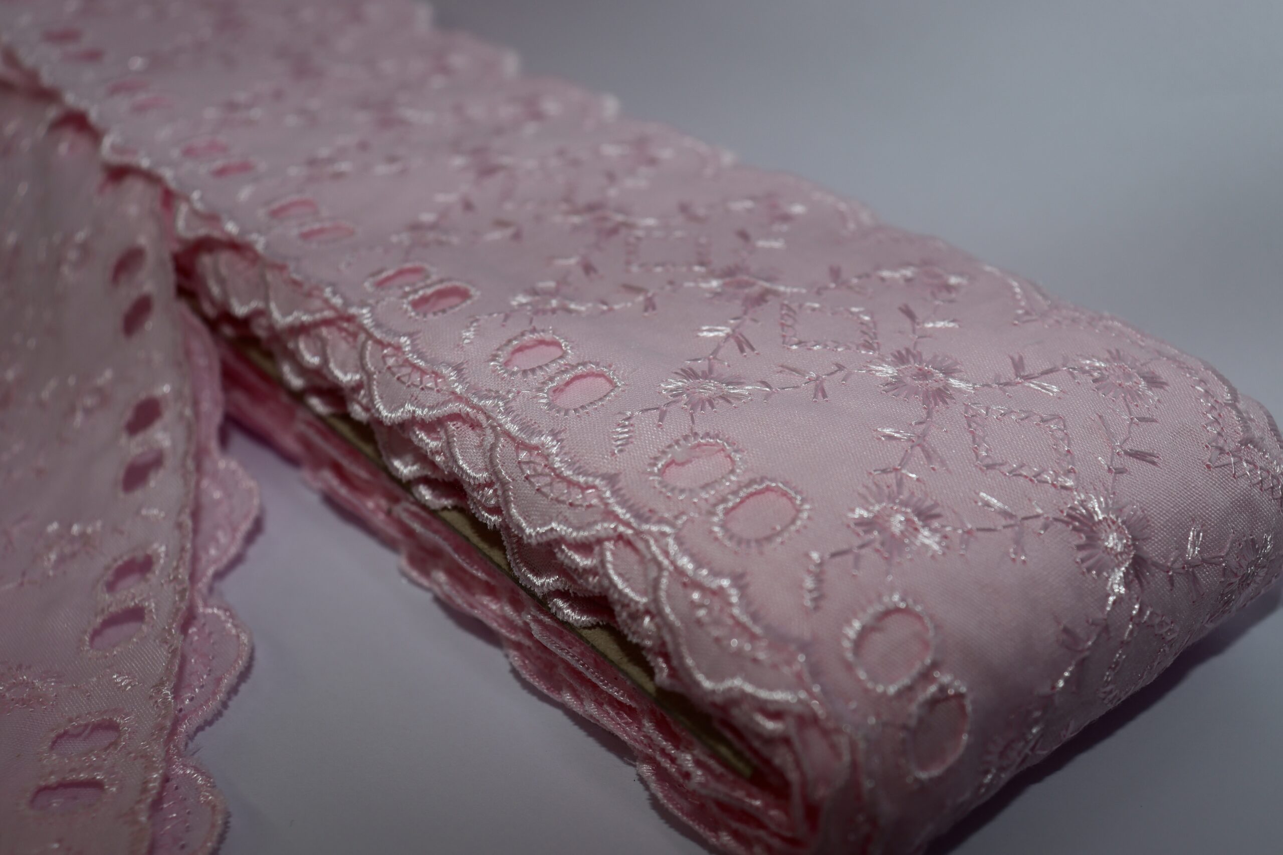Tira Bordada com Passa Fita Rosa - Imagem 3